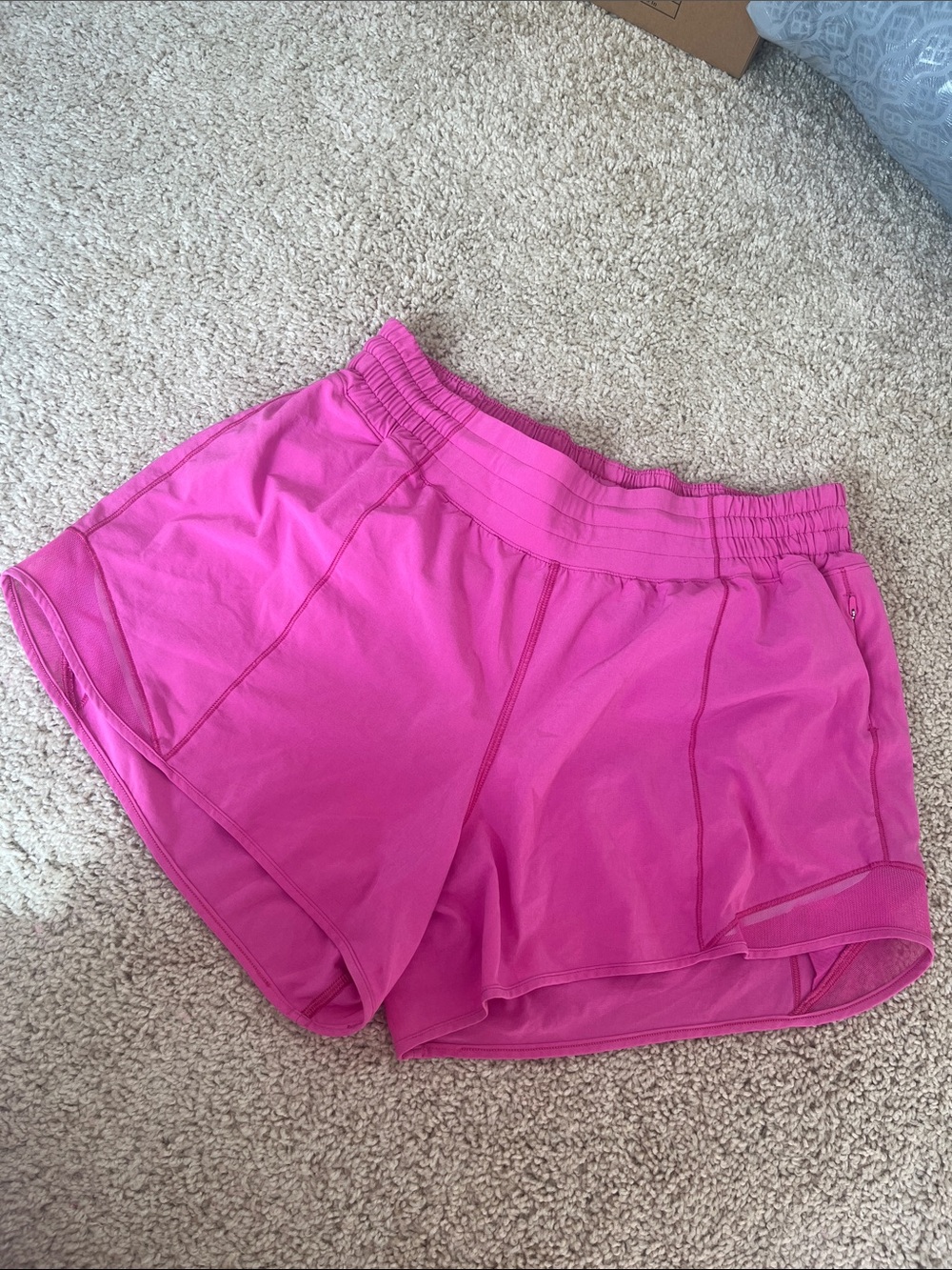 Lululemon Hotty Hot